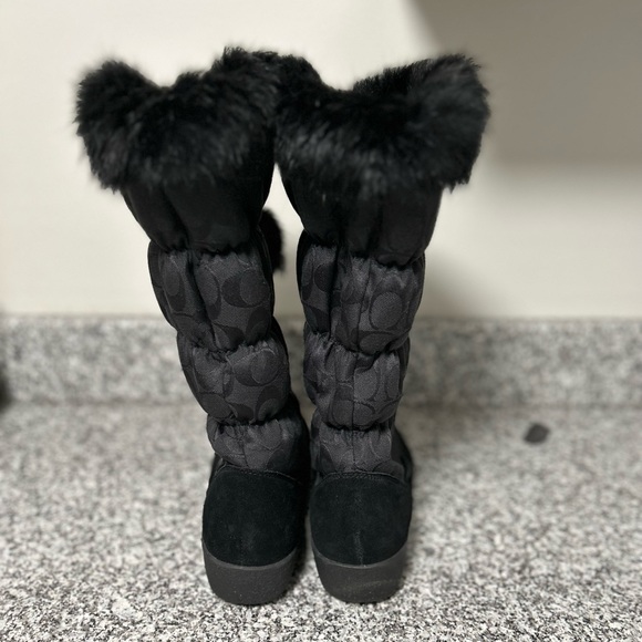 NEW! Authentic COACH THEONA signature black boot with rabbit fur trim. - Picture 3 of 8